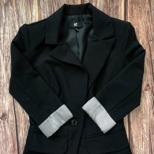 IZ Byer Boyfriend Blazer Size XSmall
